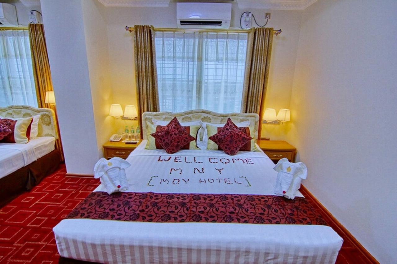 Myat Nan Yone Hotel Mandalay Exterior foto